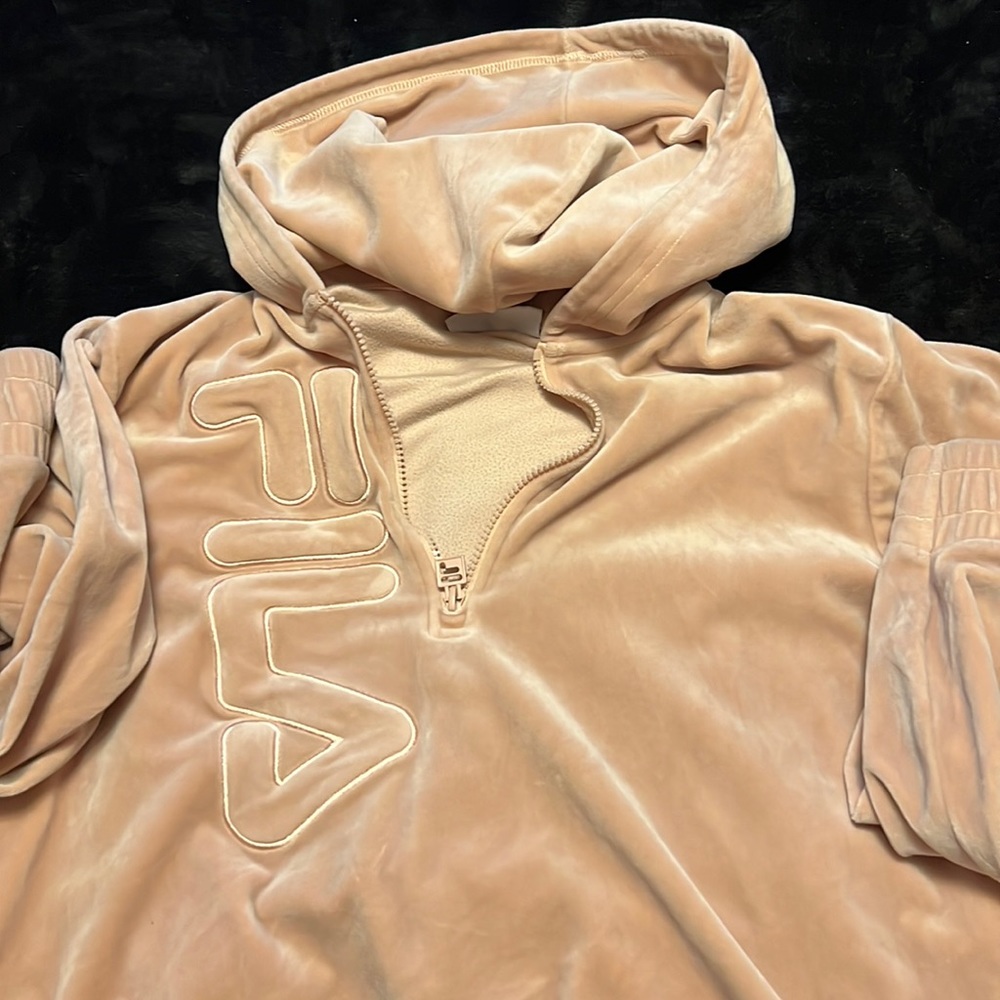 Fila velvet  hoodie